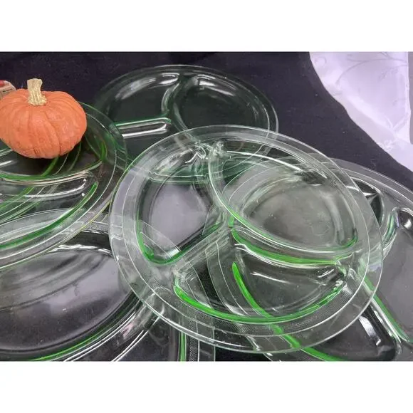 Vintage Green Depression Uranium Glass Grill Dinner Plates - Set Of Six - Picture 6 of 11